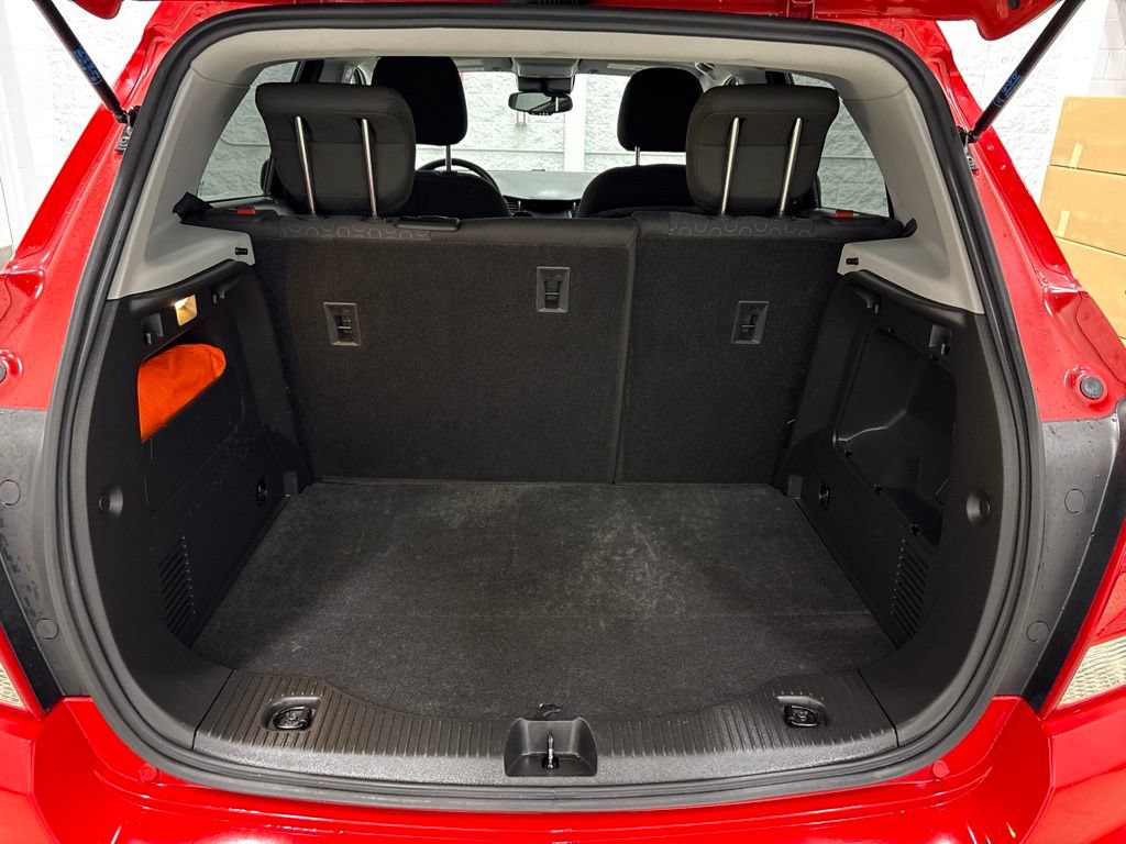 Used 2020 Chevrolet Trax LS w/ Tint and Cruise Package FWD image 33