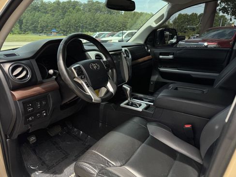 Used 2018 Toyota Tundra Limited w/ Limited Premium Package AWD/4WD image 2