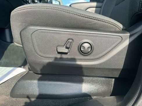 Used 2023 RAM 1500 Big Horn AWD/4WD image 14