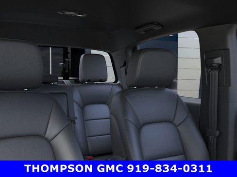New 2026 GMC Canyon Elevation w/ Convenience Package image 24