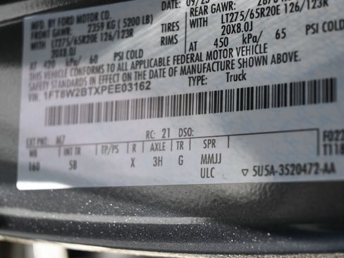 Used 2023 Ford F250 Lariat w/ Sport Appearance Package AWD/4WD image 17