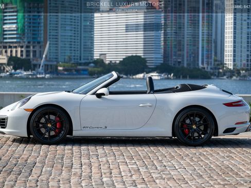Used 2017 Porsche 911 Carrera S RWD image 14