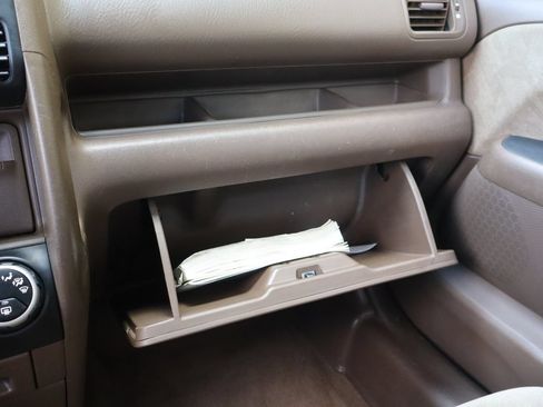 Used 2002 Honda CR-V EX image 37