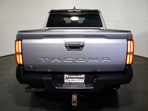Used 2024 Toyota Tacoma SR AWD/4WD image 11