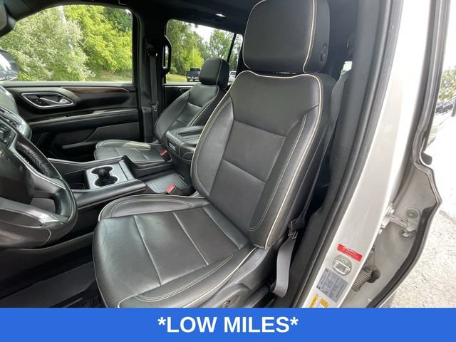 Used 2023 Chevrolet Suburban Premier AWD/4WD image 20