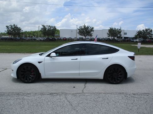 Used 2022 Tesla Model 3 Performance AWD/4WD image 4