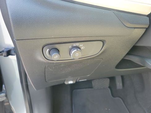 Used 2024 Buick Encore GX Preferred w/ Comfort Package FWD image 36