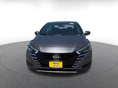 Used 2025 Nissan Versa SV FWD image 4