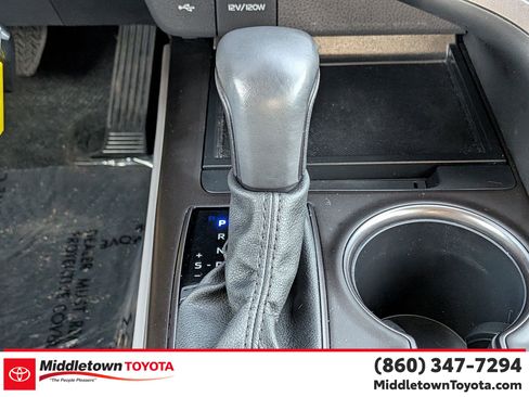 Certified 2024 Toyota Camry SE image 27