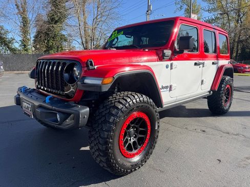 Used 2023 Jeep Wrangler Unlimited w/ Sun & Screen Package image 1