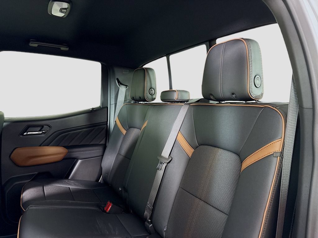 New 2026 GMC Canyon AT4 AWD/4WD image 23