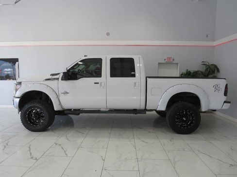 Used 2015 Ford F250 Lariat w/ Lariat Ultimate Package image 7