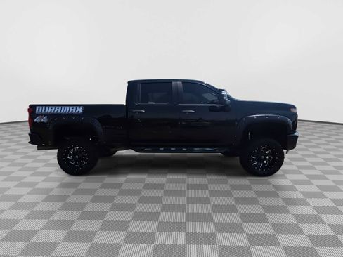 Used 2022 Chevrolet Silverado 2500 Custom w/ Custom Value Package AWD/4WD image 9