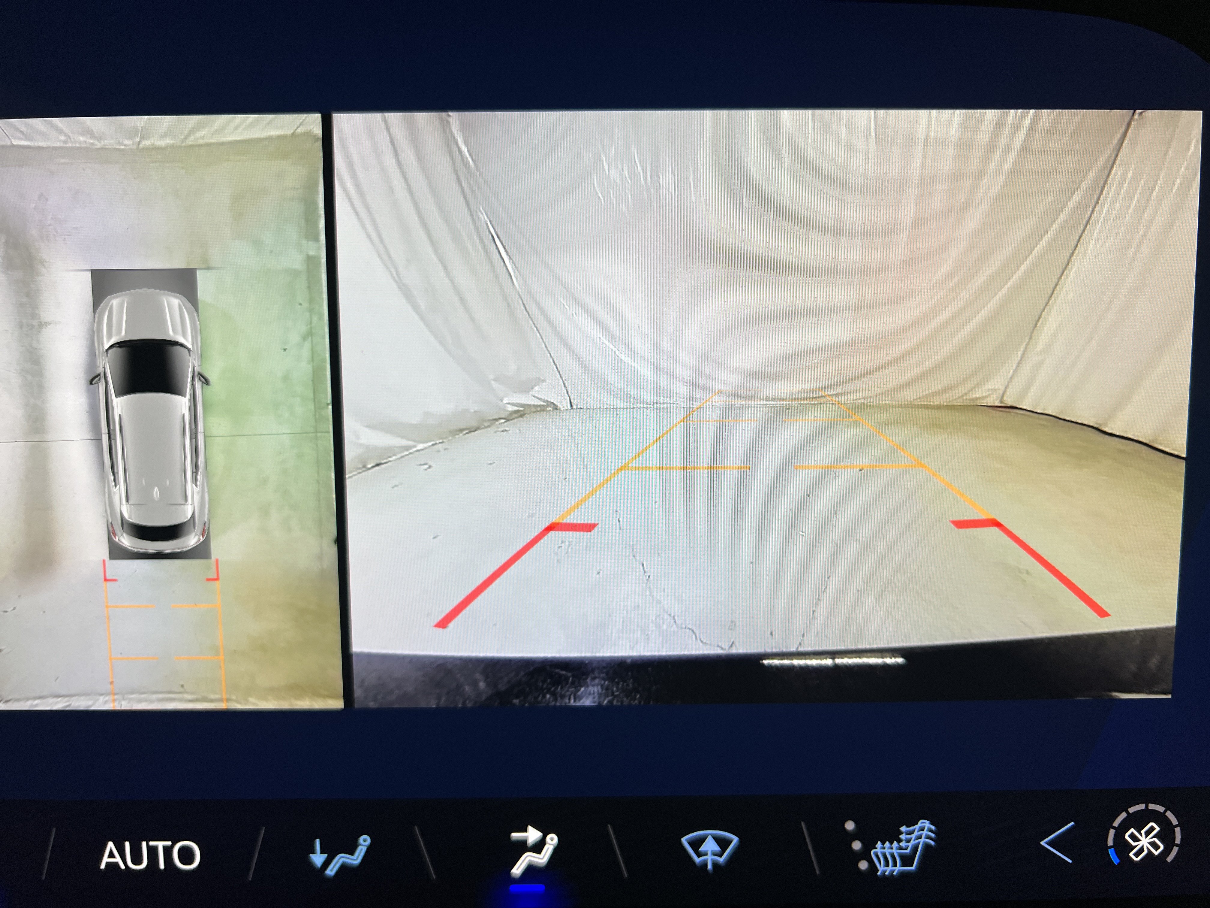 Used 2024 Chevrolet Equinox EV LT w/ Active Safety Package 3 FWD image 19