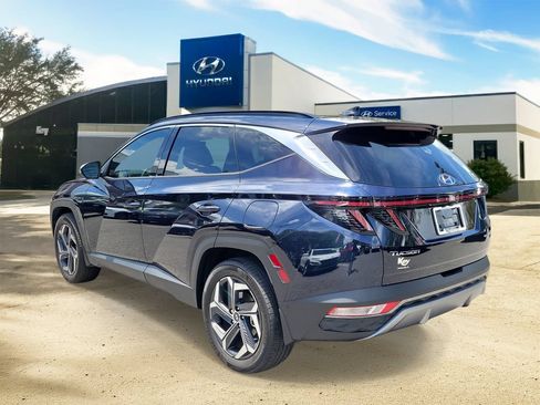 Certified 2024 Hyundai Tucson Limited AWD/4WD image 3