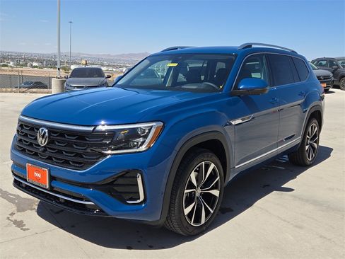 New 2025 Volkswagen Atlas SEL Premium R-Line image 5