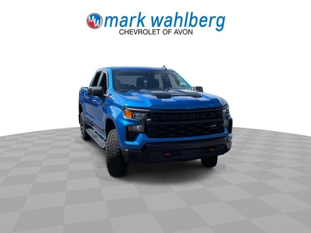 Certified 2022 Chevrolet Silverado 1500 Custom Trail Boss w/ LPO, Dark Essentials Package AWD/4WD image 2
