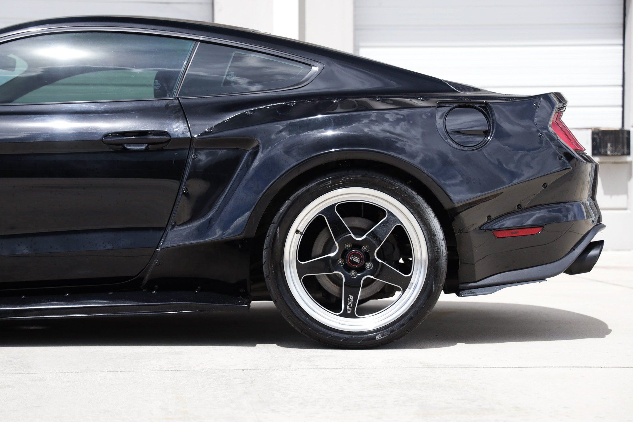 Used 2020 Ford Mustang GT Premium w/ GT Performance Package RWD image 27