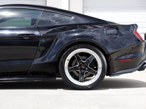 Used 2020 Ford Mustang GT Premium w/ GT Performance Package RWD image 27