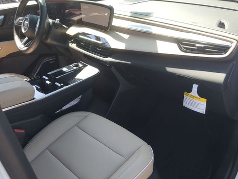 Used 2026 Buick Enclave Preferred w/ Power Package FWD image 29