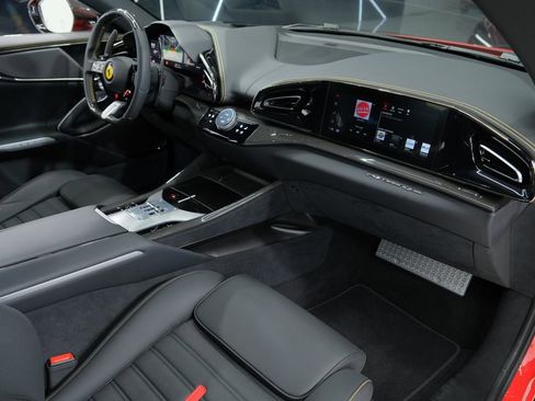 Used 2023 Ferrari Purosangue image 70