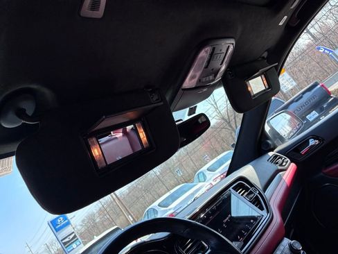 Used 2022 Dodge Durango R/T w/ Tow 'N Go Package AWD/4WD image 49