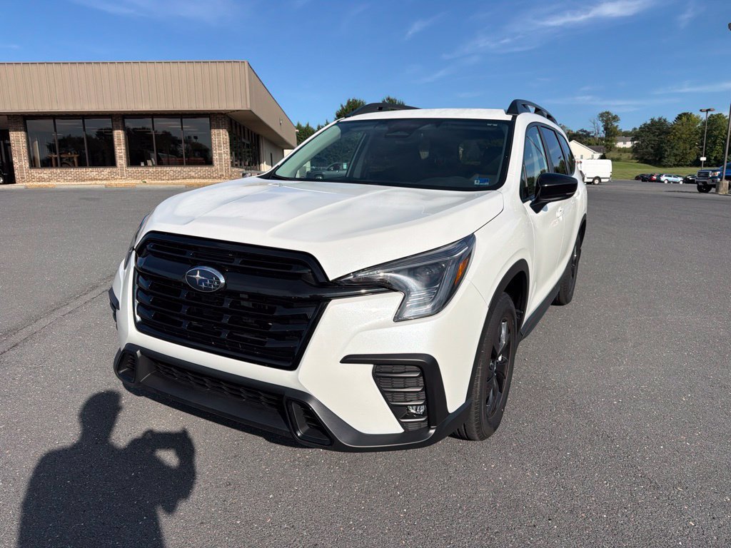 Certified 2026 Subaru Ascent Premium AWD/4WD image 1