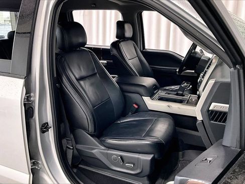 Used 2017 Ford F150 Lariat w/ Equipment Group 502A Luxury RWD image 16