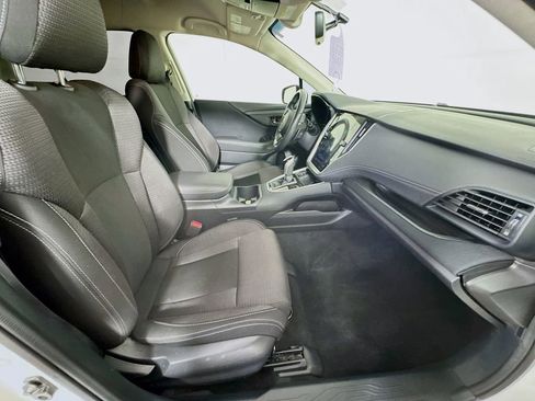 Used 2022 Subaru Outback Premium image 33