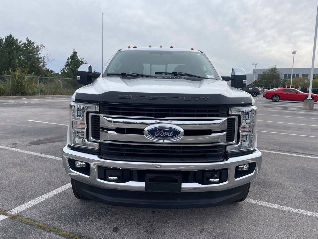 Used 2017 Ford F250 XLT w/ XLT Premium Package AWD/4WD image 10