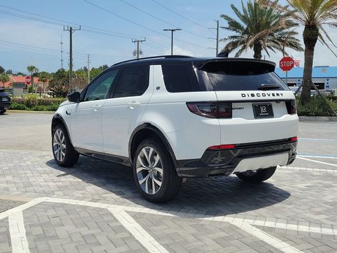 New 2026 Land Rover Discovery Sport Landmark AWD/4WD image 3