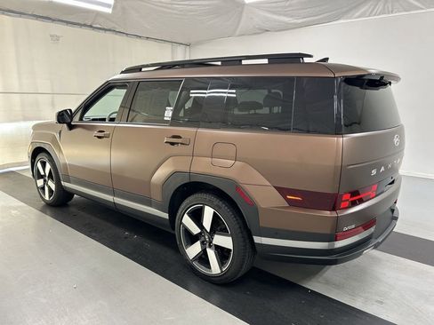 Used 2024 Hyundai Santa Fe Limited image 7