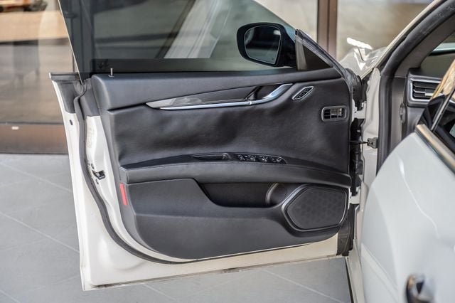Used 2018 Maserati Ghibli RWD image 45