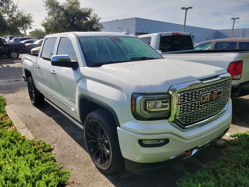 Used 2018 GMC Sierra 1500 Denali w/ Denali Ultimate Package AWD/4WD image 2
