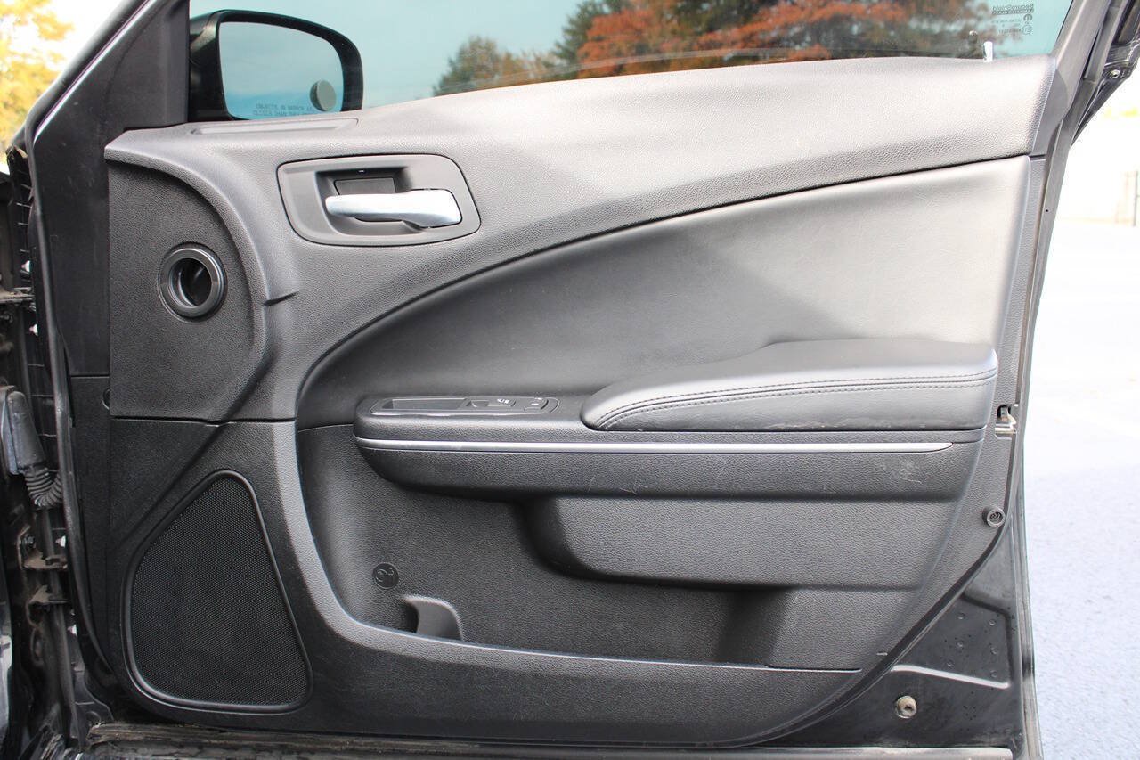 Used 2016 Dodge Charger Police AWD/4WD image 12