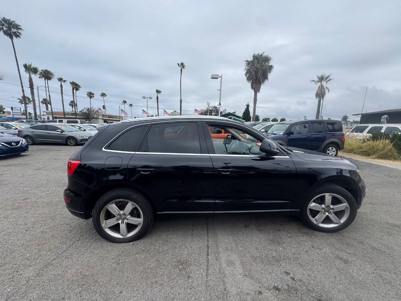 Used 2011 Audi Q5 2.0T Premium Plus w/ Premium Plus Pkg AWD/4WD image 6