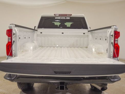 Used 2024 Chevrolet Silverado 2500 Custom w/ Custom Convenience Package image 14