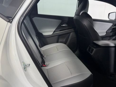 Used 2026 Subaru Solterra Premium image 29