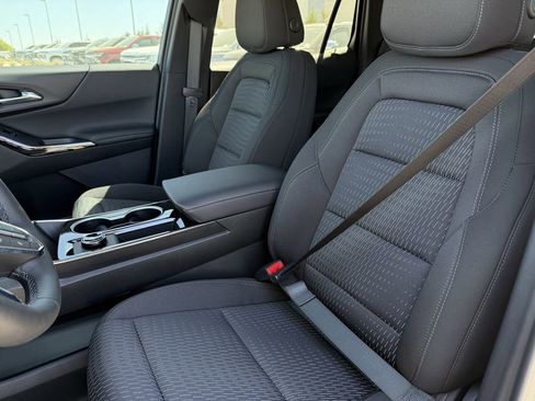 New 2026 Chevrolet Equinox LT w/ Safety and Technology Package image 21