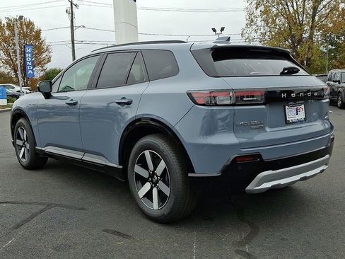 New 2025 Honda Prologue Touring image 4