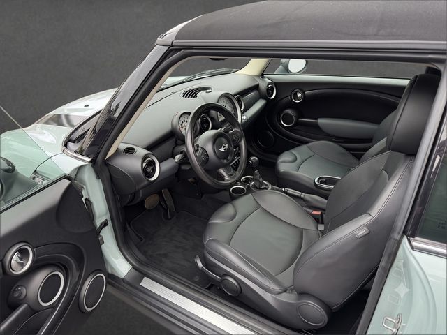 Used 2012 MINI Cooper Clubman S w/ Sport Pkg FWD image 3