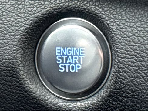 Used 2023 Hyundai Santa Fe SEL image 5