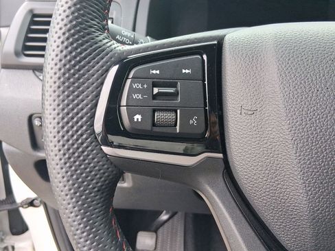 Used 2024 Honda Ridgeline Black Edition image 16