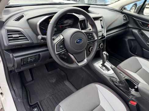 Used 2023 Subaru Crosstrek 2.0i Premium image 17