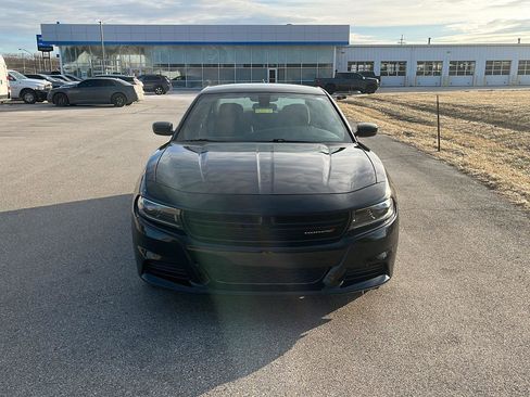 Used 2023 Dodge Charger SXT image 9