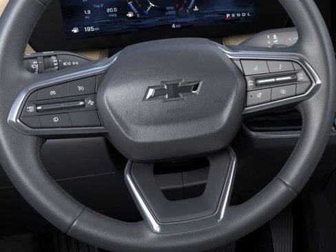 New 2026 Chevrolet Equinox ACTIV FWD image 19