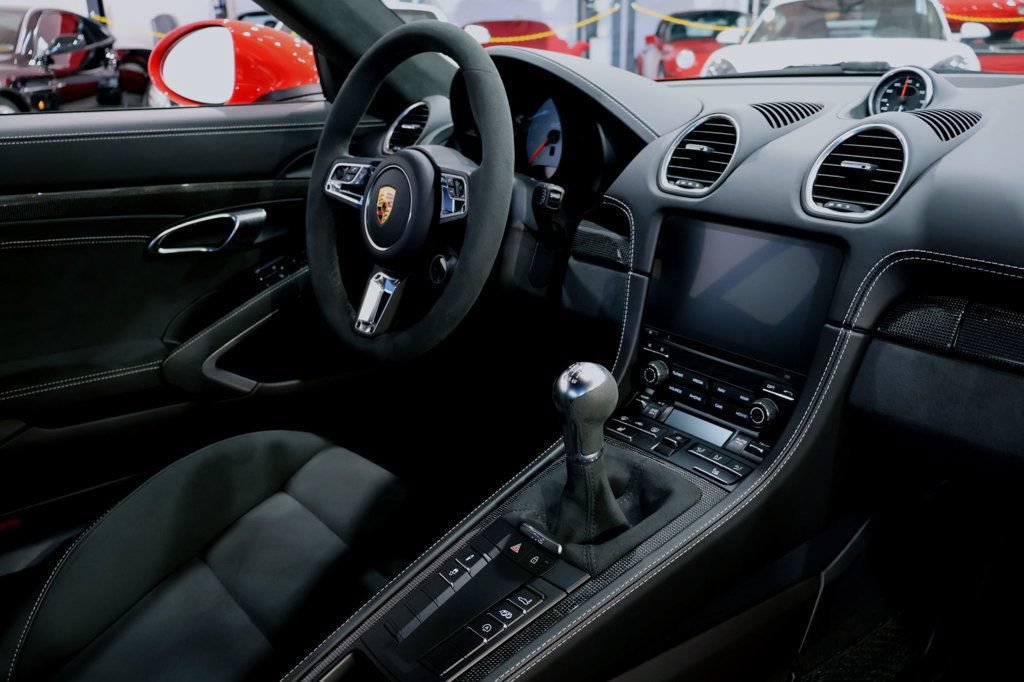 Used 2023 Porsche 718 Cayman GTS w/ GTS Interior Package RWD image 31