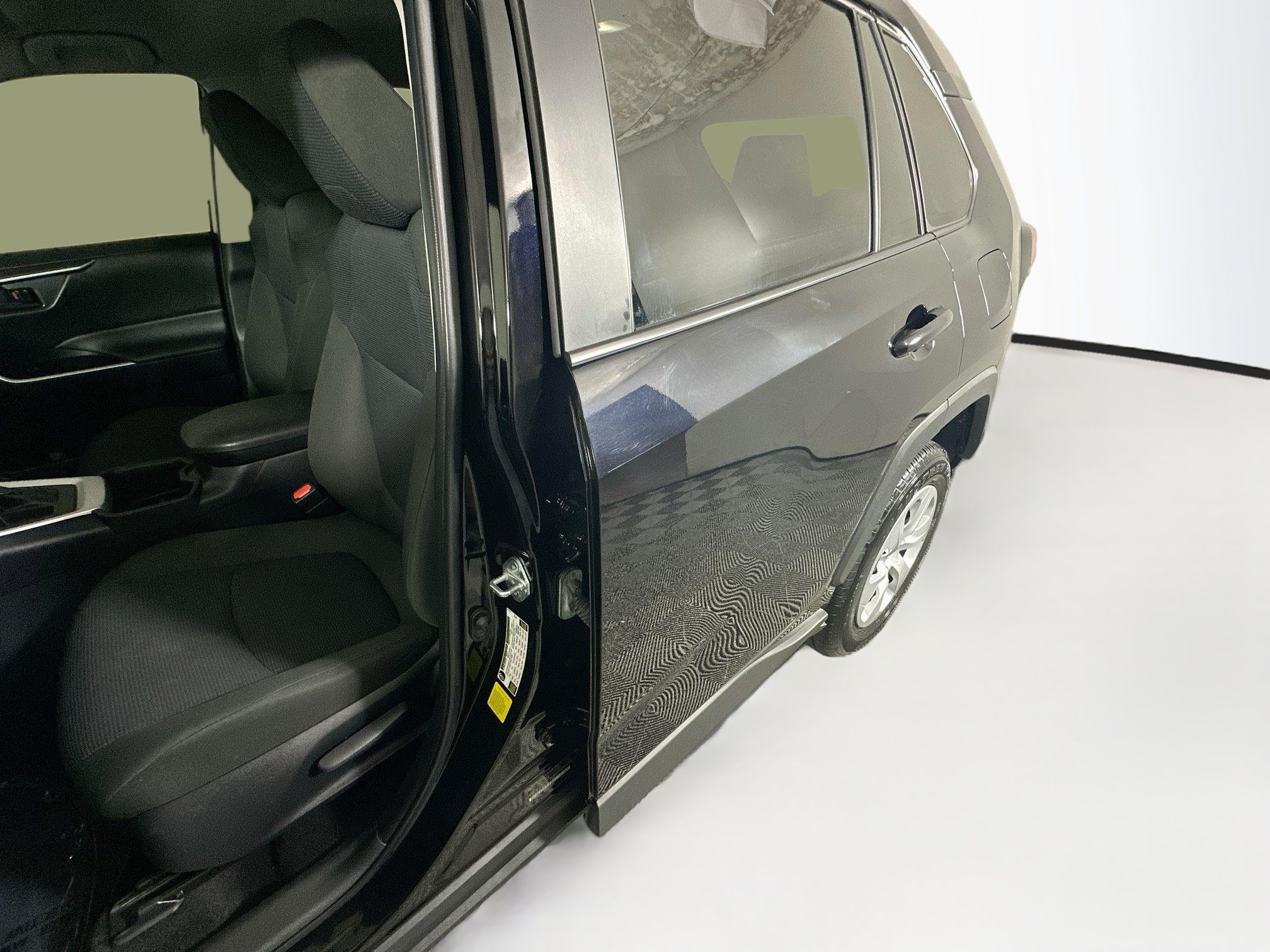 Used 2025 Toyota RAV4 LE FWD image 12