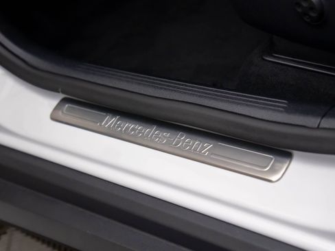 New 2026 Mercedes-Benz GLC 300 GLC 300 image 17