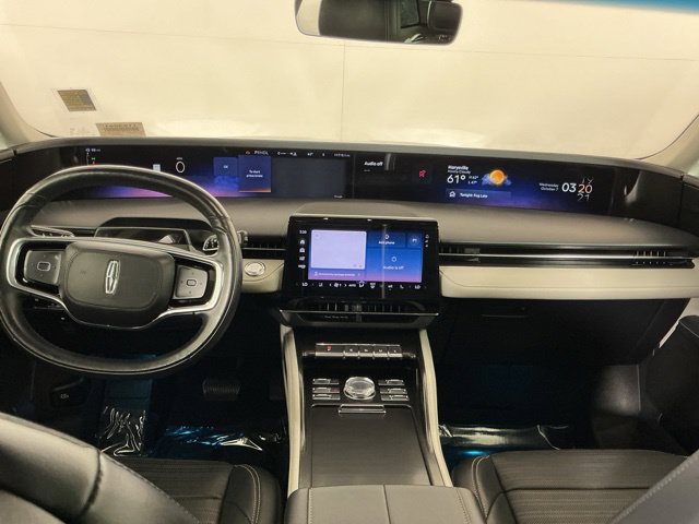 Used 2024 Lincoln Nautilus Reserve w/ Equipment Group 202A AWD/4WD image 30